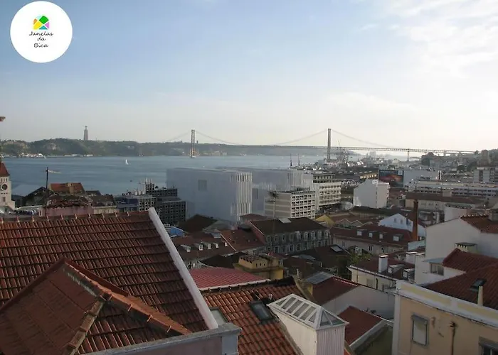 Windows Of Bica-great View Over River Apartamento Lisboa