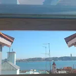 Windows Of Bica-great View Over River アパート リスボン